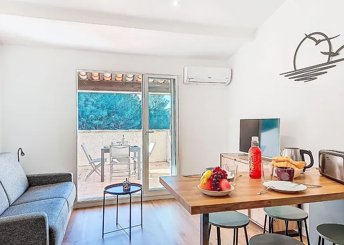 Hauts De La Madrague-14 By Interhome *