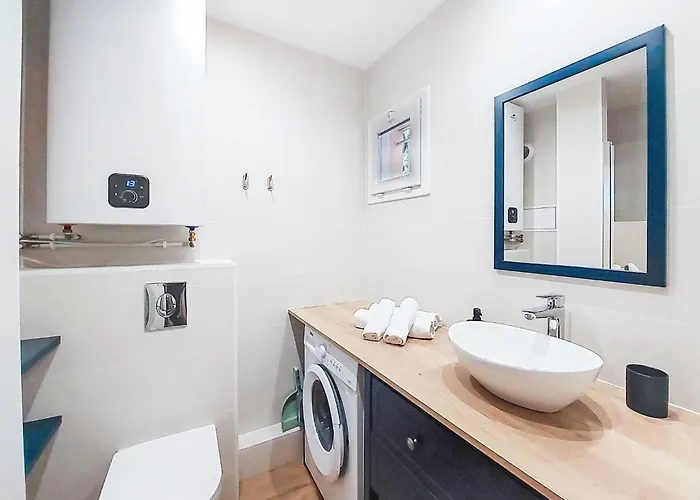 Hauts De La Madrague-14 By Interhome